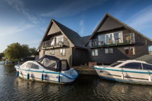 Wroxham Holiday Cottages with Day Boat Hire